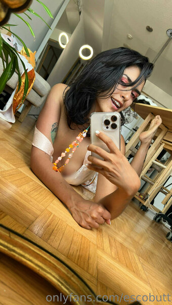 escobutt Nude Leaks Photo 10