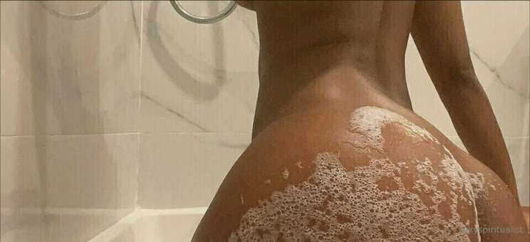 Esnzing Nude Leaks OnlyFans Photo 2