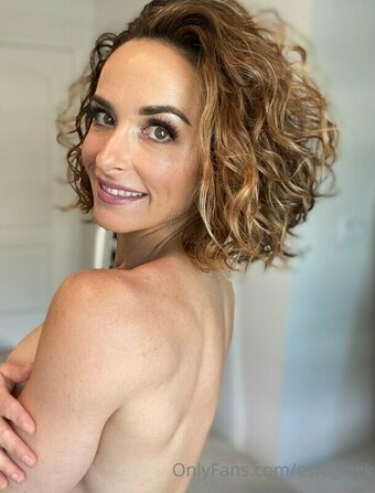 Esra Lock / esra_lock / esraelevlii Nude Leaks OnlyFans Photo 10