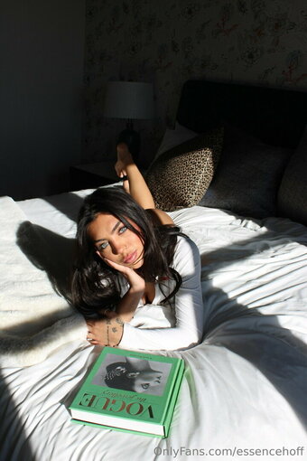 essencehoff Nude Leaks Photo 12
