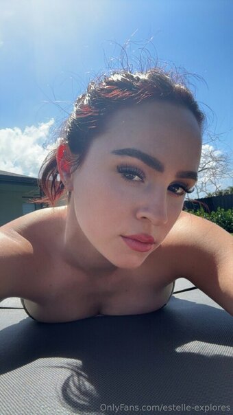 estelle-explores Nude Leaks Photo 19