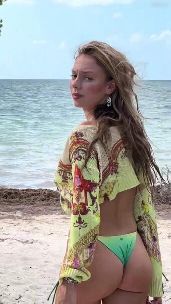 Ester Exposito / ester_exposito Nude Leaks Photo 3