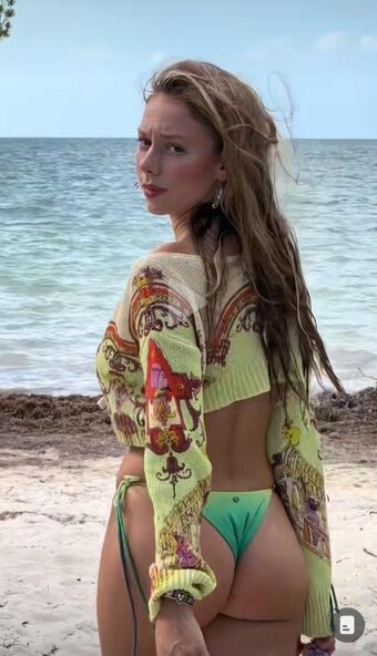 Ester Exposito / ester_exposito Nude Leaks Photo 5