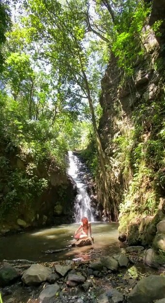 esthersaborio / estherdanzacr / https: Nude Leaks Photo 9