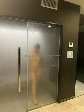 etheefree Nude Leaks Photo 20