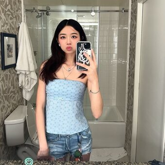 euiwyc / emily chow / emilycchow Nude Leaks Photo 10