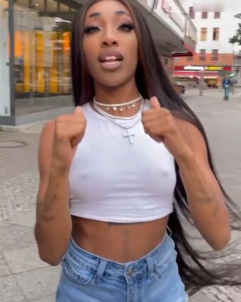 Eunique / euniqueoffiziell Nude Leaks Photo 2