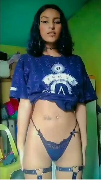 euubeeaa / bella_trix98_ Nude Leaks Photo 7
