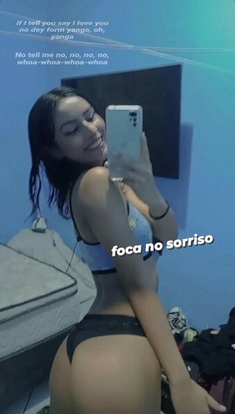 euubeeaa / bella_trix98_ Nude Leaks Photo 23