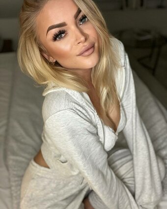 Eva.dlsk / inkedbabeeva Nude Leaks OnlyFans Photo 9
