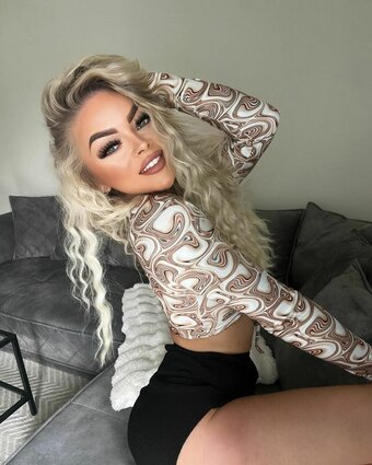 Eva.dlsk / inkedbabeeva Nude Leaks OnlyFans Photo 19