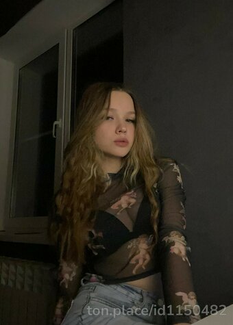 Eva Luvly / evalovia / fallinlovia / https: / vonovonov Nude Leaks Photo 11