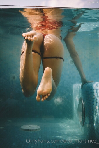 Eva_martinez_ / EvaMartinezOffi / itsnoteva__ Nude Leaks OnlyFans Photo 53