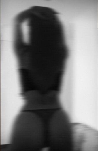 Evaa_1 / umeiimaa_a / umeima Nude Leaks OnlyFans Photo 14