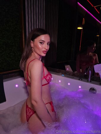 evachains Nude Leaks Photo 23