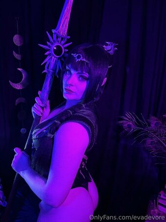 evadevore Nude Leaks Photo 3