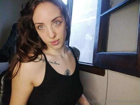 evaladiva Nude Leaks Photo 19