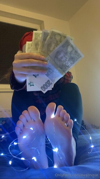 evalinque Nude Leaks Photo 12