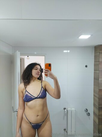 evamazefree Nude Leaks Photo 14