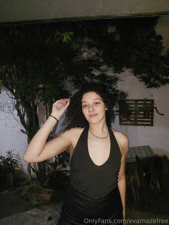 evamazefree Nude Leaks Photo 15