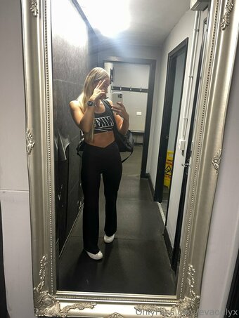 evaonlyx Nude Leaks Photo 24