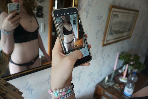 evapilled / anon_doll08 / evapilled_ / https: Nude Leaks Photo 3