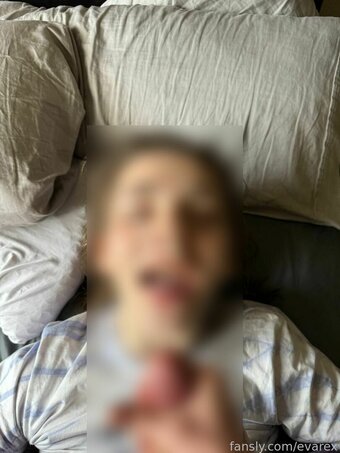 evarex Nude Leaks Photo 13