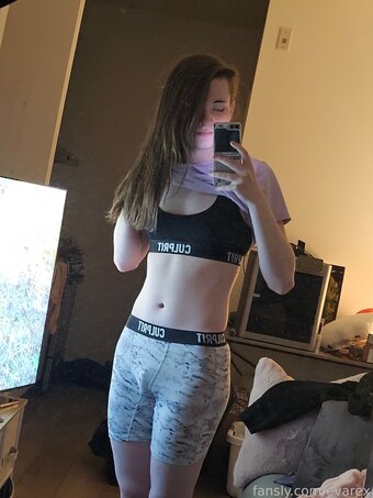 evarex Nude Leaks Photo 23