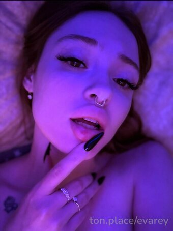 EvaRmore / MyEva / eva.rmore_ / evarey / evarmore... / evarmore_ / https: Nude Leaks Photo 6