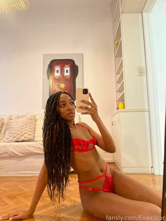 Evaxstar / ellaxstar / evaxartss Nude Leaks OnlyFans Photo 7