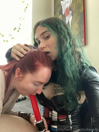 evbeevip Nude Leaks Photo 1