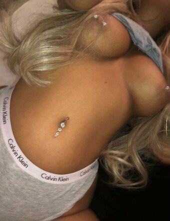 Eve Ruby Smith / e_rubysmith / miss_eruby Nude Leaks OnlyFans Photo 7