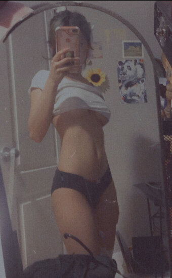 Eveable Nude Leaks OnlyFans Photo 20