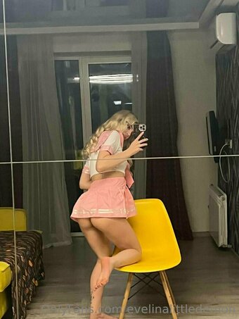 evelinalittledemon Nude Leaks Photo 13