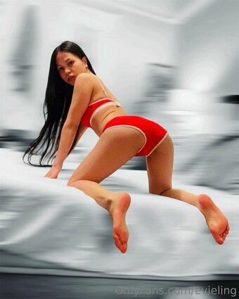 evieling Nude Leaks Photo 22