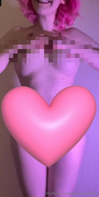 eviereesvip Nude Leaks Photo 4