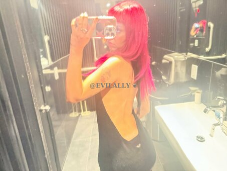 evilally Nude Leaks Photo 24