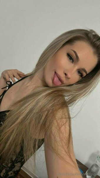 evilglow Nude Leaks Photo 3