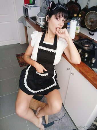 evokemodel Nude Leaks Photo 1