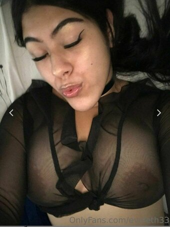 Evoleth33 / EvolethGlamber / evoleth Nude Leaks OnlyFans Photo 3