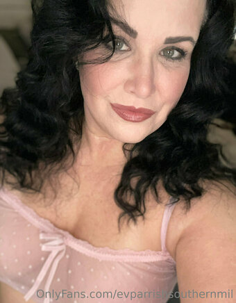 evparrish Nude Leaks Photo 4