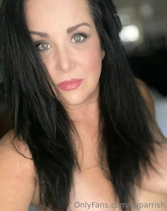 evparrish Nude Leaks Photo 28