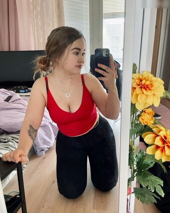 Evviepp Nude Leaks Photo 11
