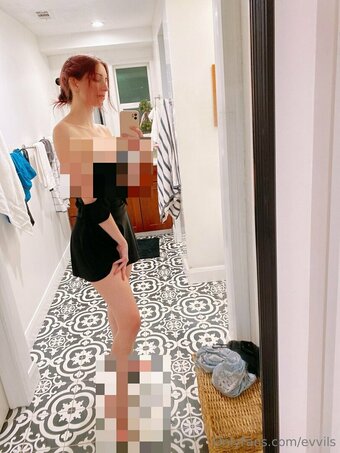 evvils Nude Leaks OnlyFans Photo 28