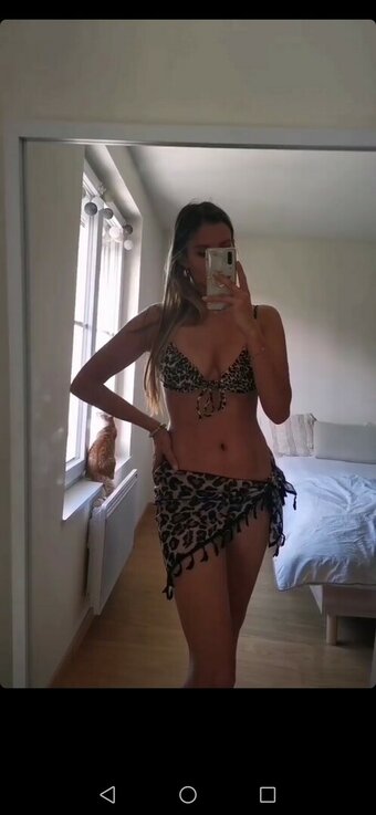 Ewenae / jhenaemarie Nude Leaks OnlyFans Photo 17