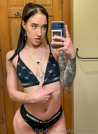 exclusivecc Nude Leaks Photo 22