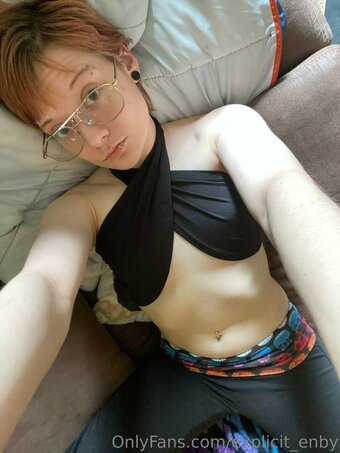 explicit_enby Nude Leaks Photo 3