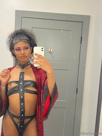 explicitlyarmani Nude Leaks Photo 23