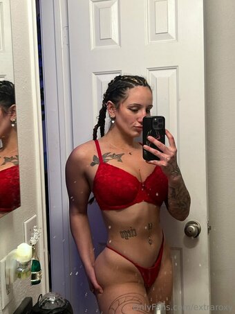 extraroxy Nude Leaks Photo 23