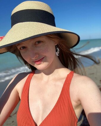 Extraseedless Nude Leaks Photo 12